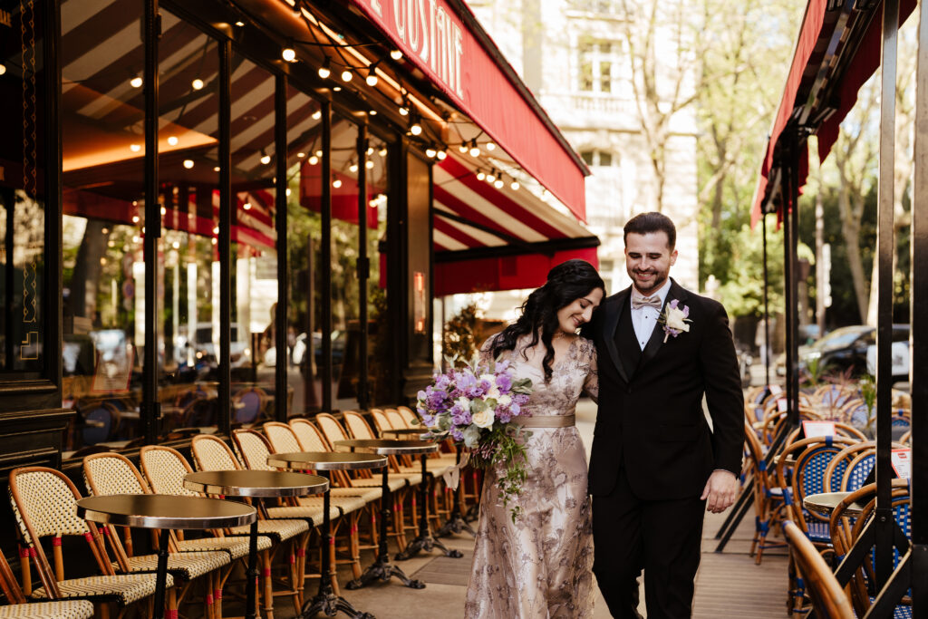 Destination Purple wedding elopement in Paris 