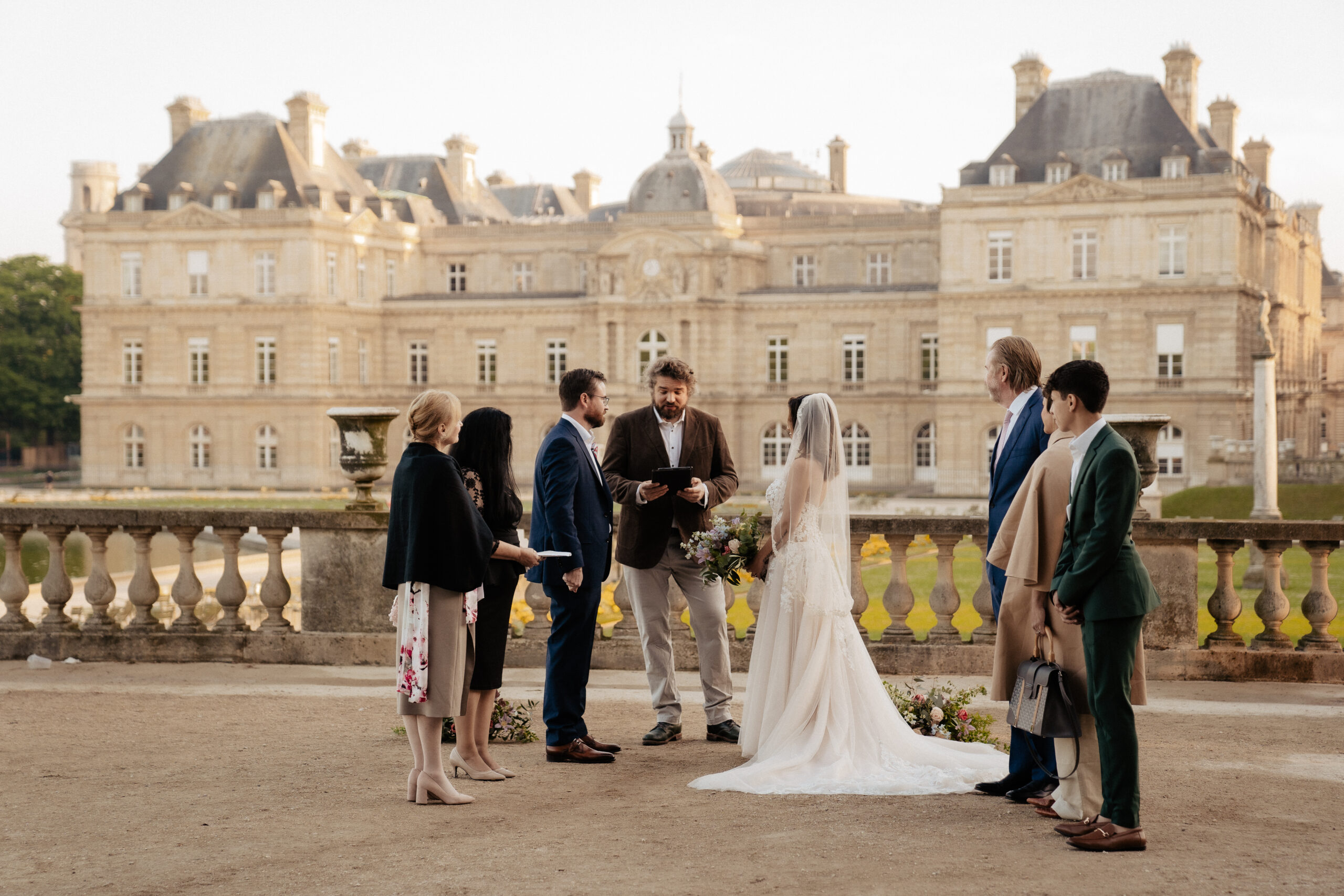 Best Elepement Ceremony Locations in Paris at the Jardin du Luxembourg